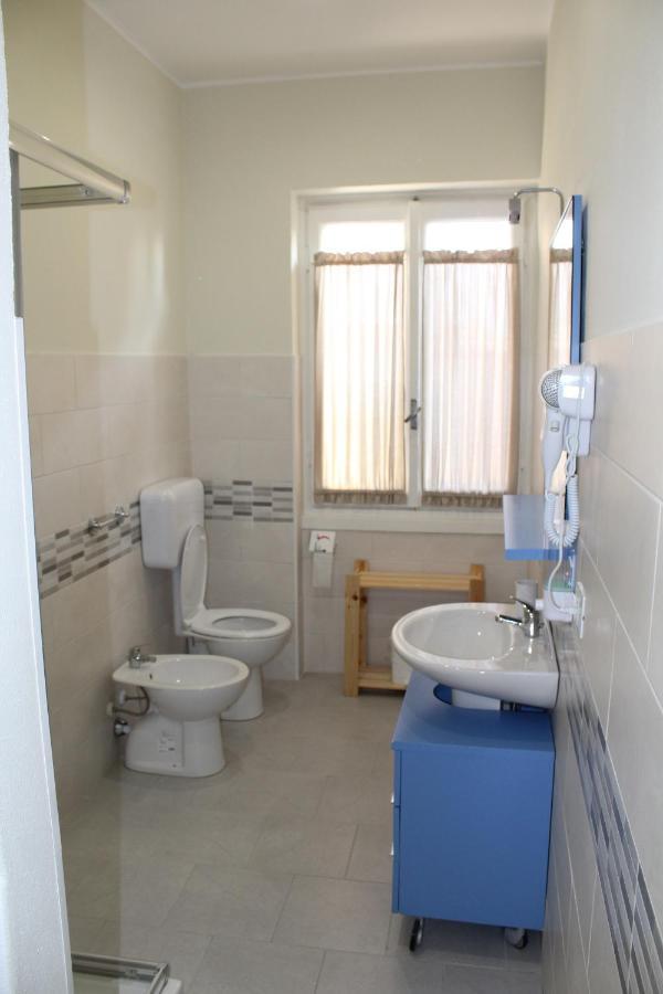 B&B Red House Garlate Luaran gambar