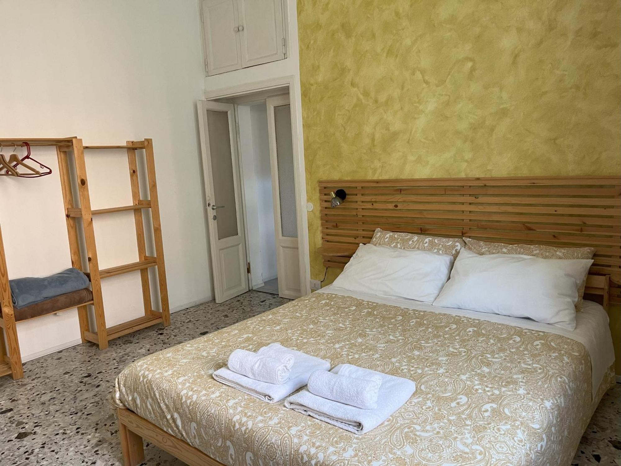 B&B Red House Garlate Luaran gambar